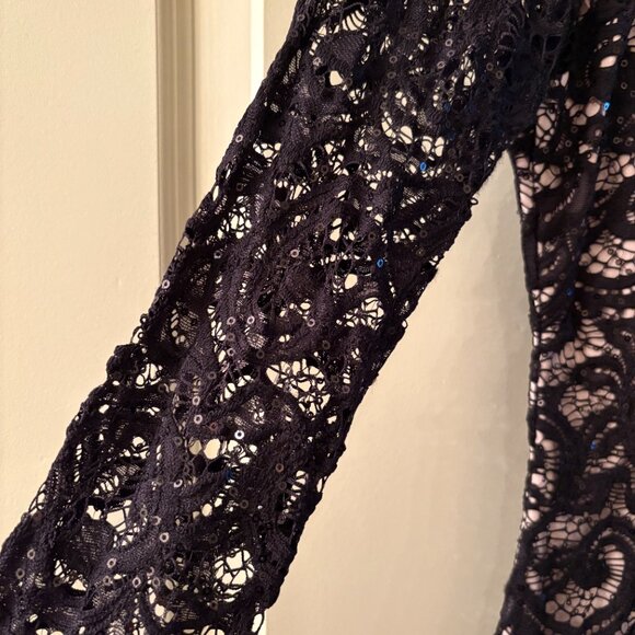 Black Bodycon Dress with Lace Long Sleeves - Picture 5 of 7